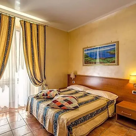 Maryelen 2* Roma